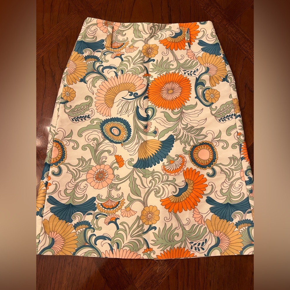 J. Crew Multicolor Floral Fabric A line knee length skirt size 2
